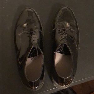 Men’s dress shoes
